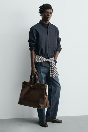 BOLSO DE MANO PIEL - Marrón de Zara - Imagen 0