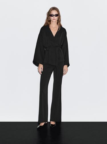 Zara Flowing V-neck kimono - Black