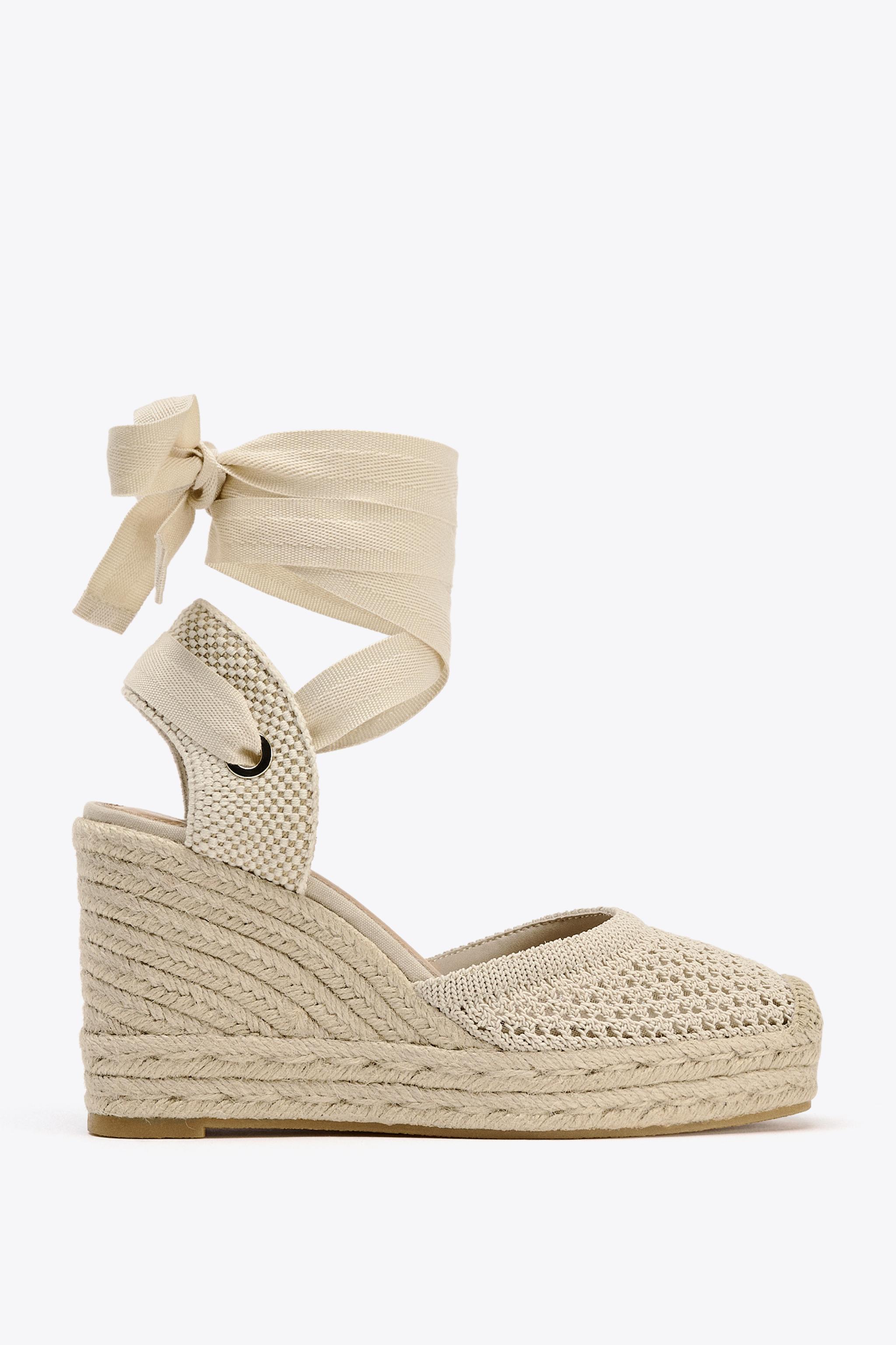 CONTRASTING TIED WEDGES - Ecru White | ZARA Spain