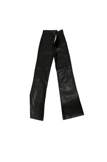 PANTALÓN DE CUERO