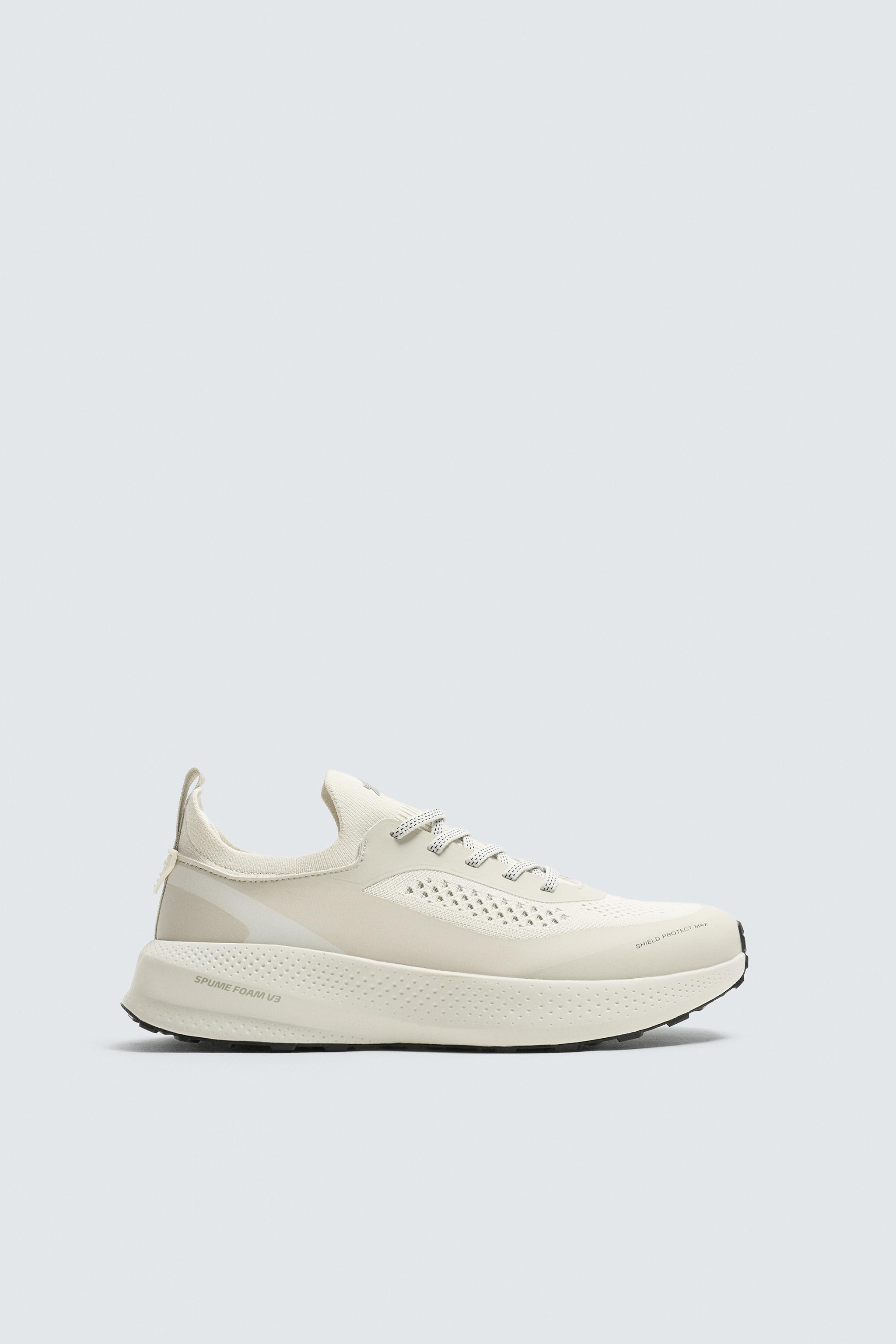【ZARA】ボリュームソール シングルカラースニーカー ホワイト ボリュームソール シングルカラースニーカー - ホワイト | ZARA