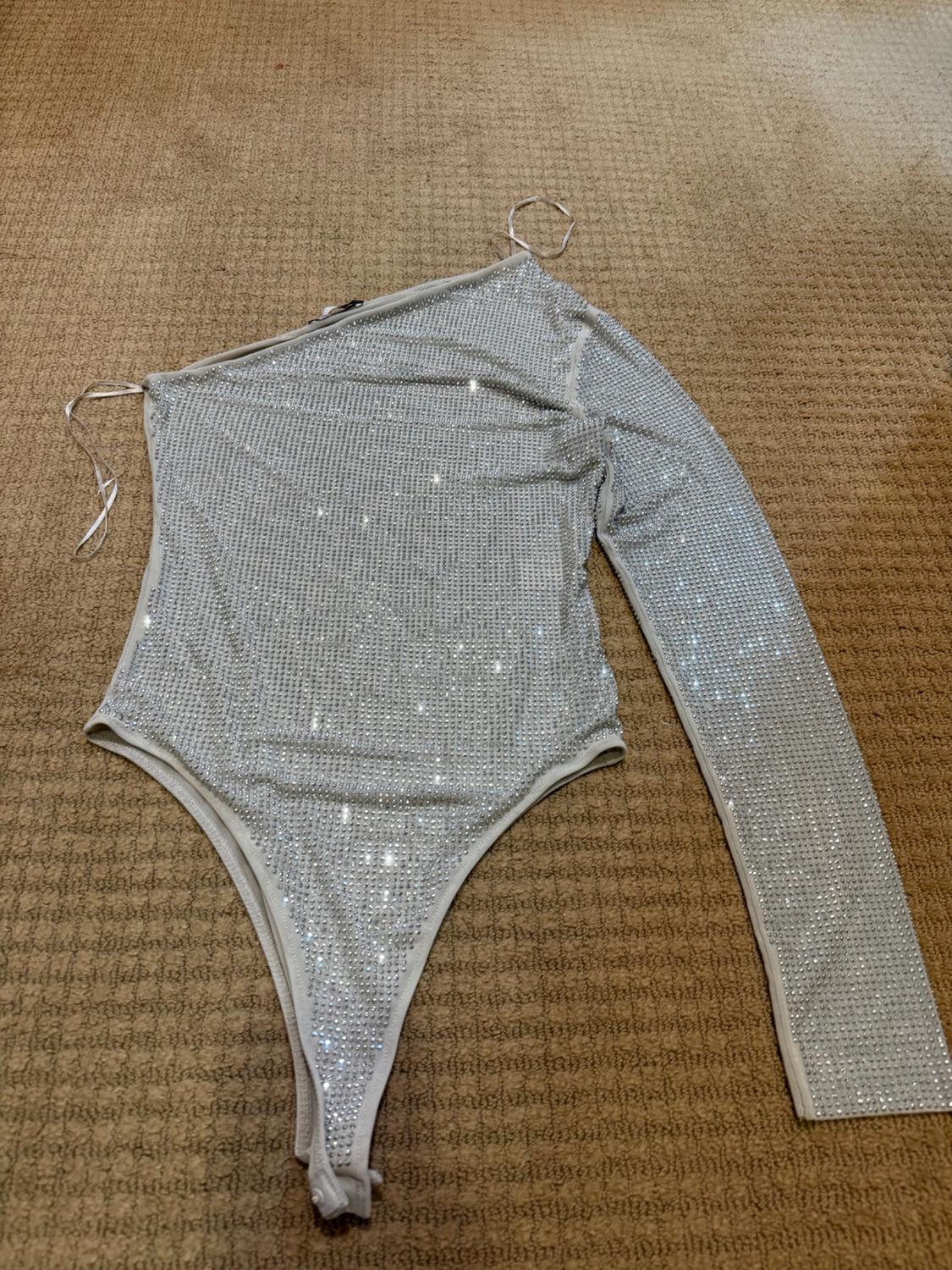 RHINESTONE TULLE ASYMMETRIC BODYSUIT - Image 2