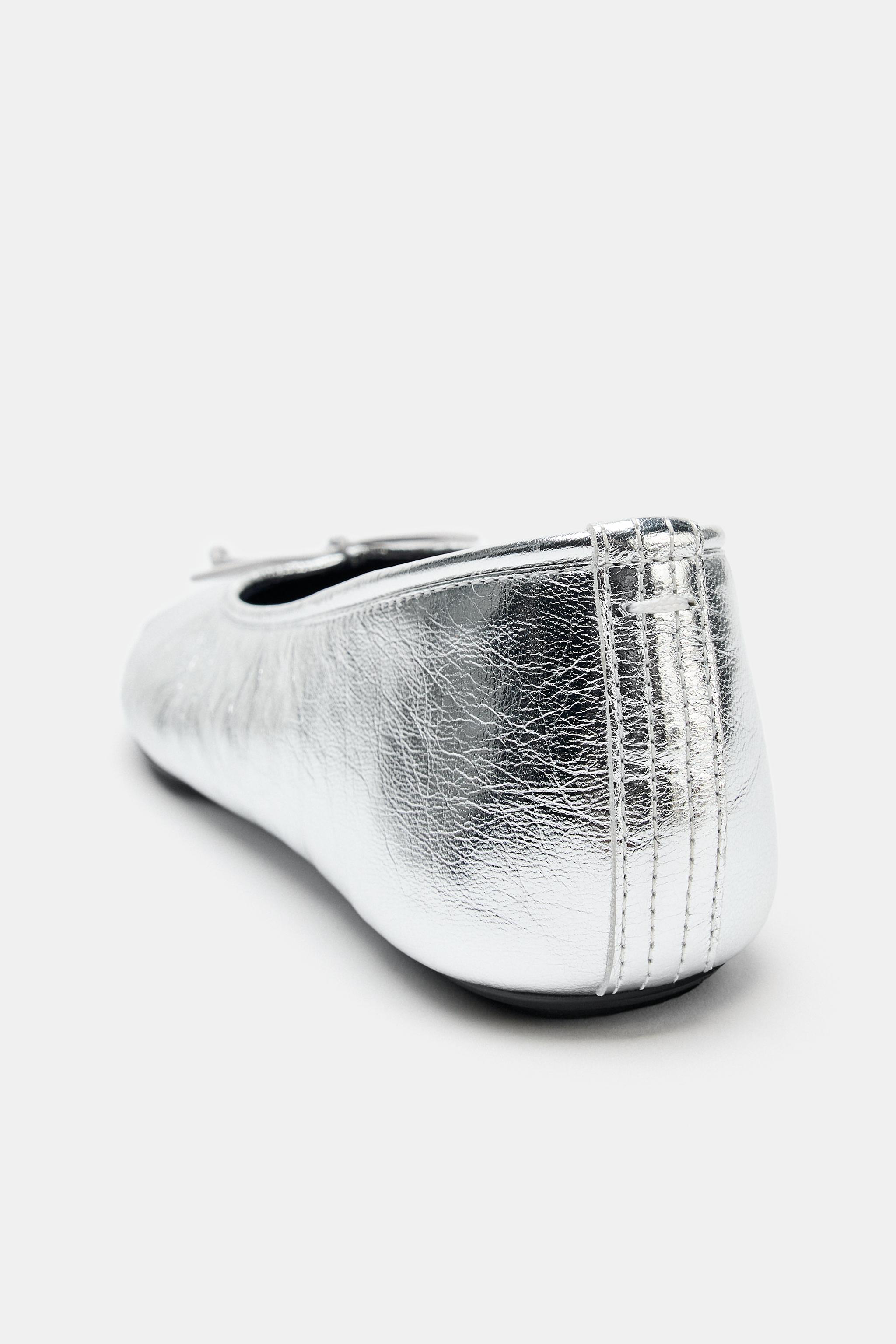 BALLERINES PLATES EN CUIR ÉDITION LIMITÉE