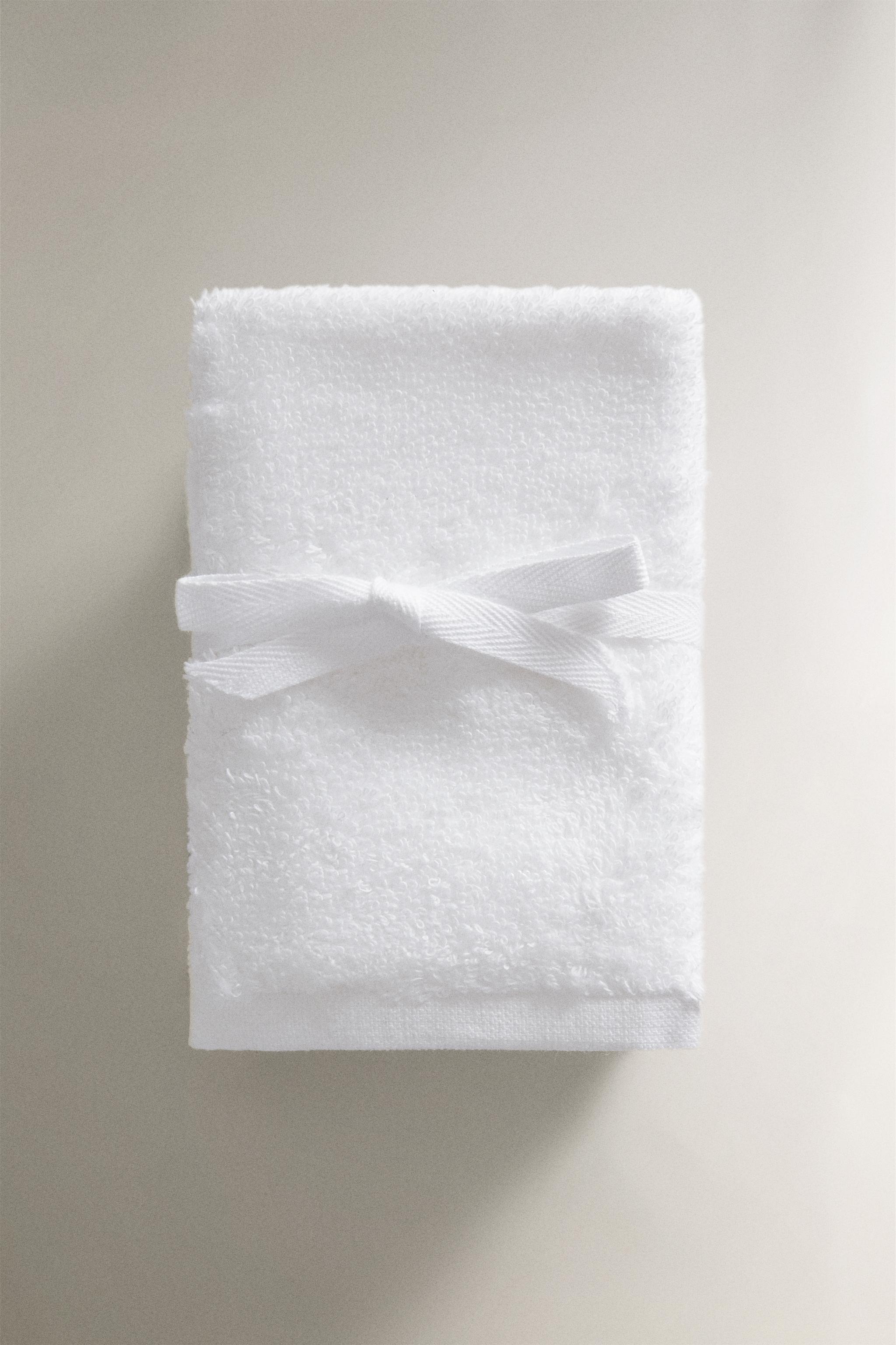 PACK OF COTTON HAND TOWELS (PACK OF 3) — White