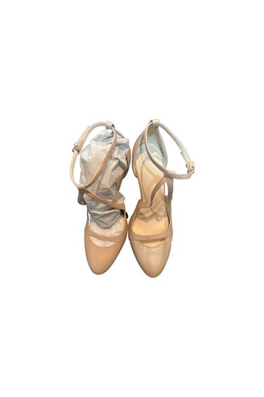 ZAPATO DE TACÓN BEIGE/NUDE