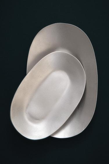 OVAL METAL TRAY - Silver by Zara