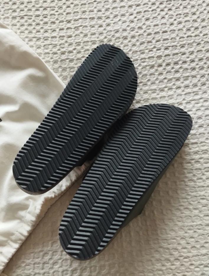 RUBBERISED DOUBLE STRAP SANDALS - Image 2