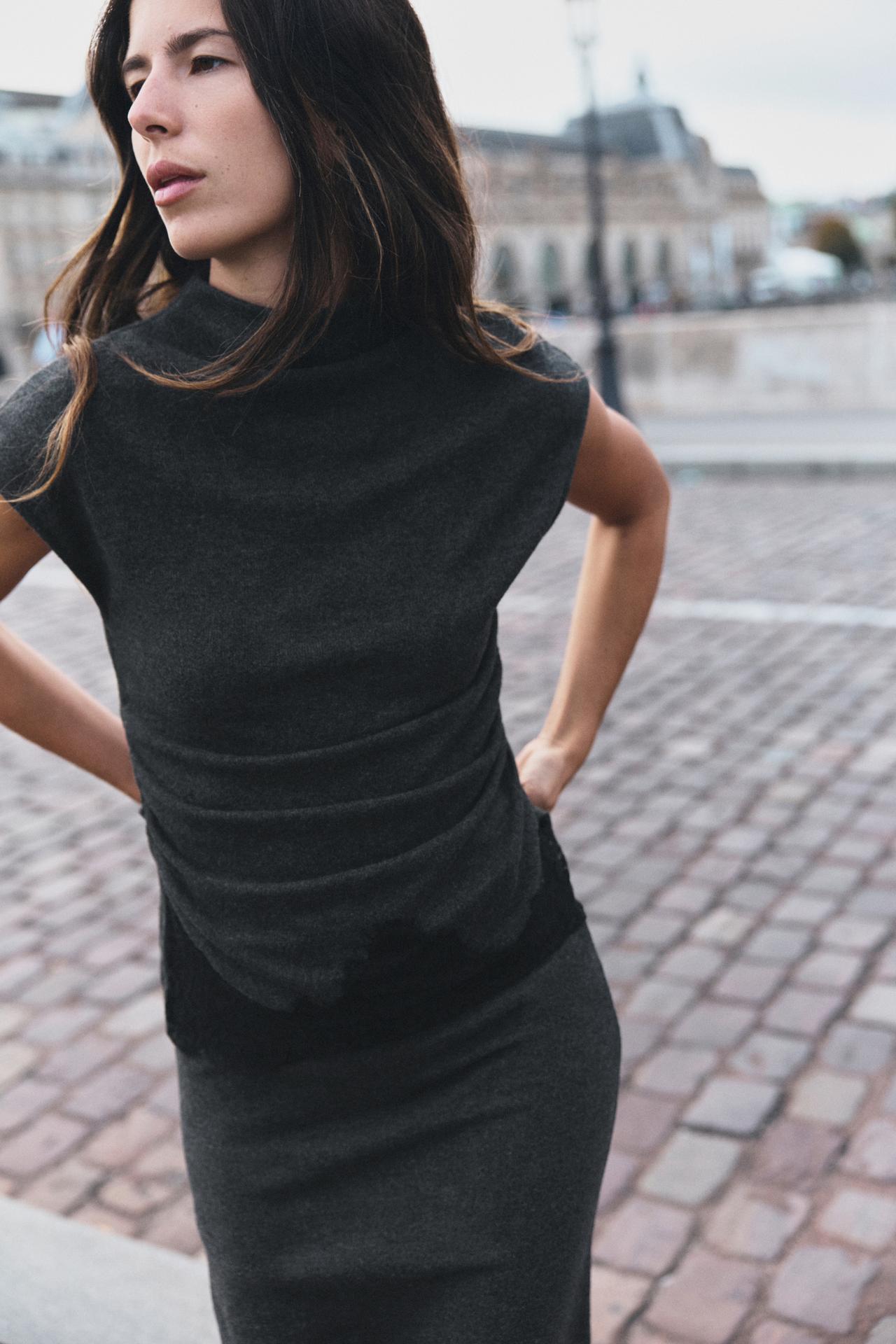 SOFT LACE TOP — Dark gray