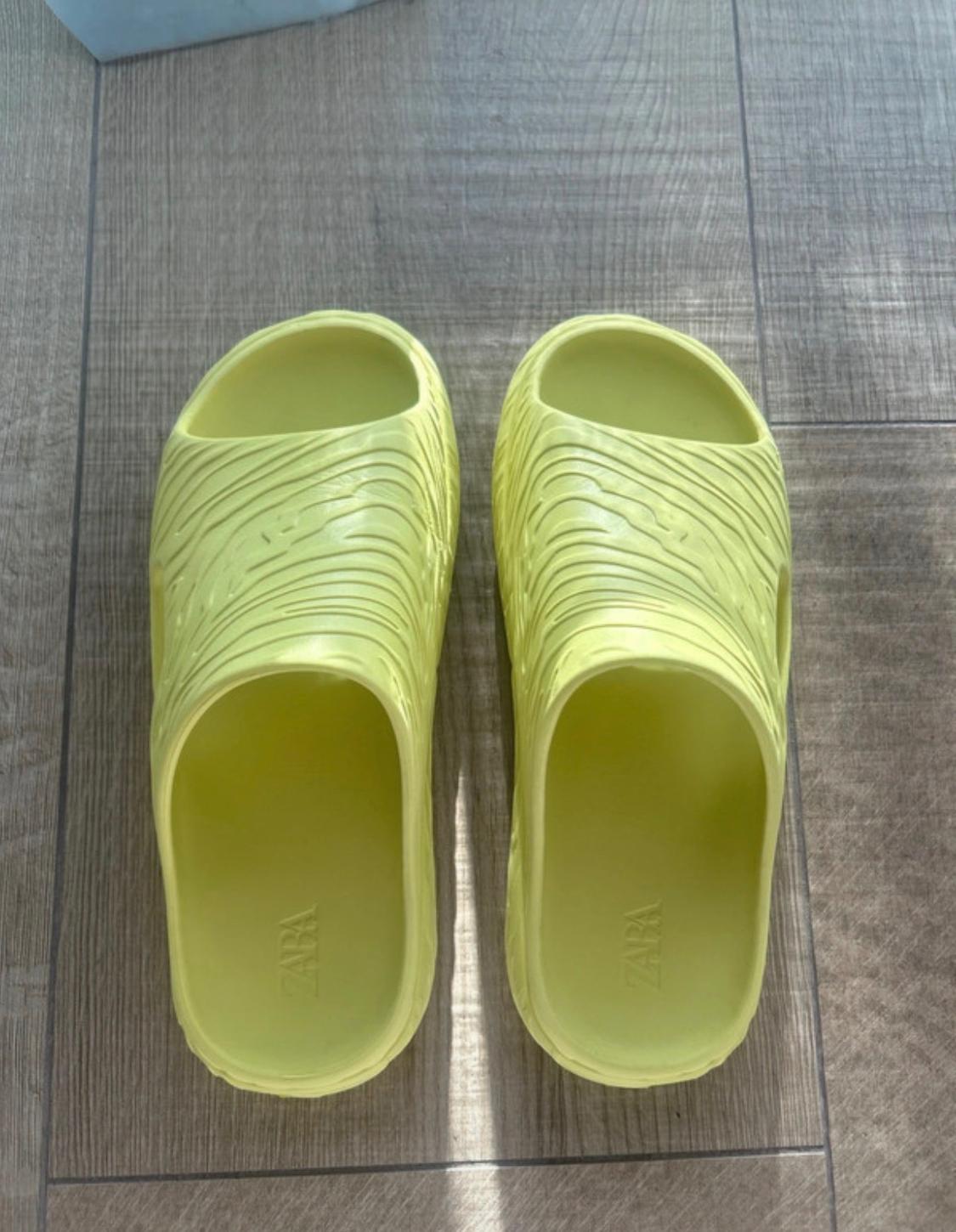MONOCHROME RHUIGI® SANDALS - Image 5