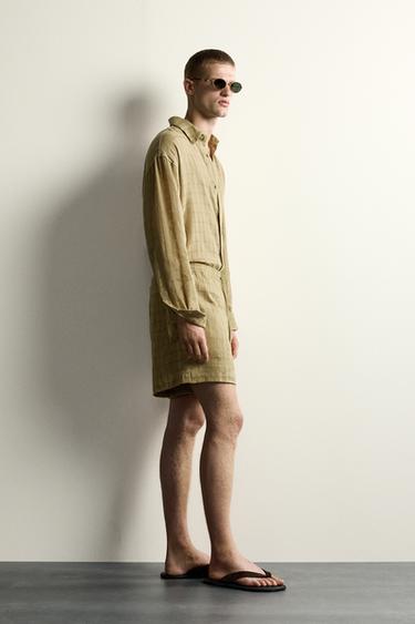 CHECK JACQUARD LINEN/COTTON BERMUDA SHORTS - Light khaki by Zara