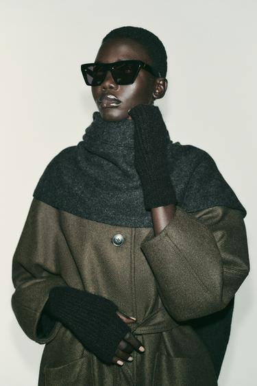 КОРОТКИЕ МИТЕНКИ — ЧЕРНЫЙ от Zara — изображение 0