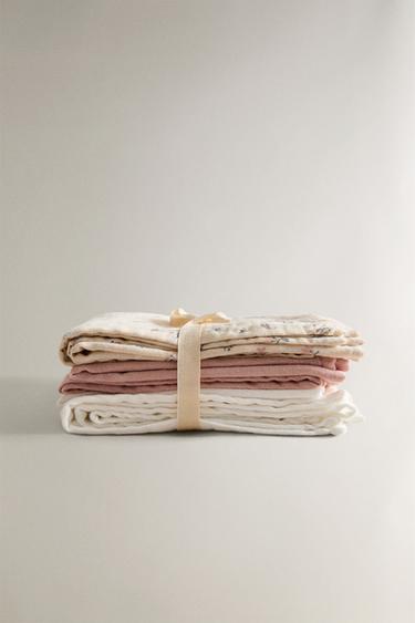 CHILDREN'S TULIP MUSLIN CLOTHS (SET OF 3) - Light pink by Zara - Image 1