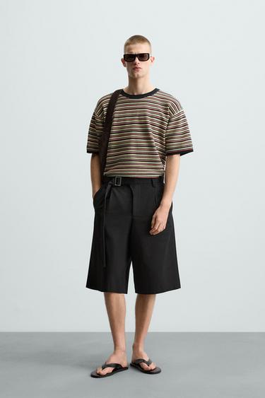 BERMUDA PLIEGUES CINTURÓN - Negro de Zara - Imagen 0