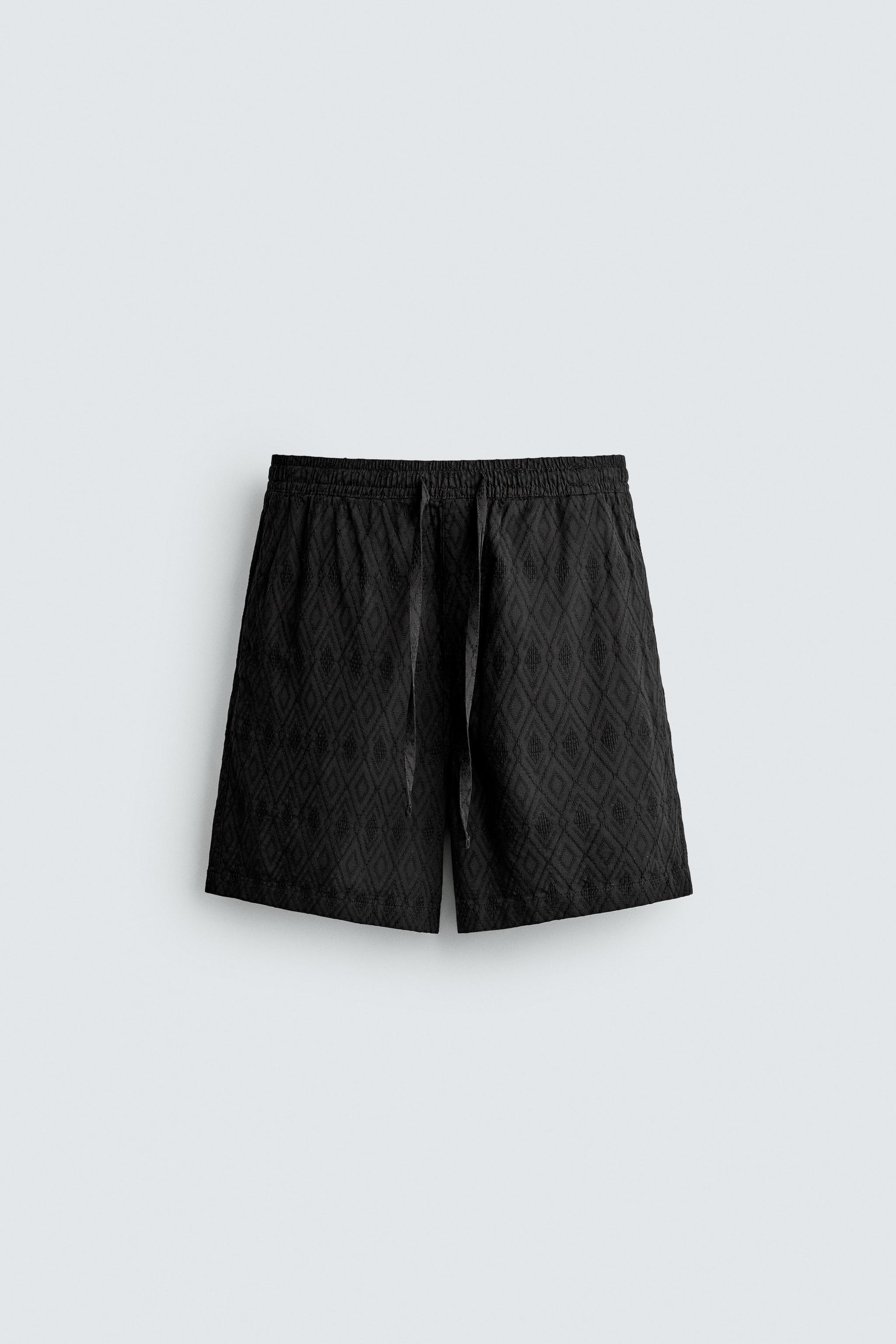 BERMUDA REGULAR FIT JACQUARD GÉOMÉTRIQUE