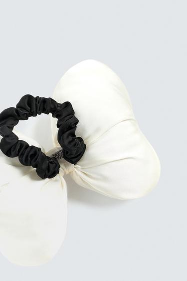 CHOUCHOU NŒUD REMBOURRÉ HARRY LAMBERT FOR ZARA X DISNEY - Blanc de Zara - Image 1