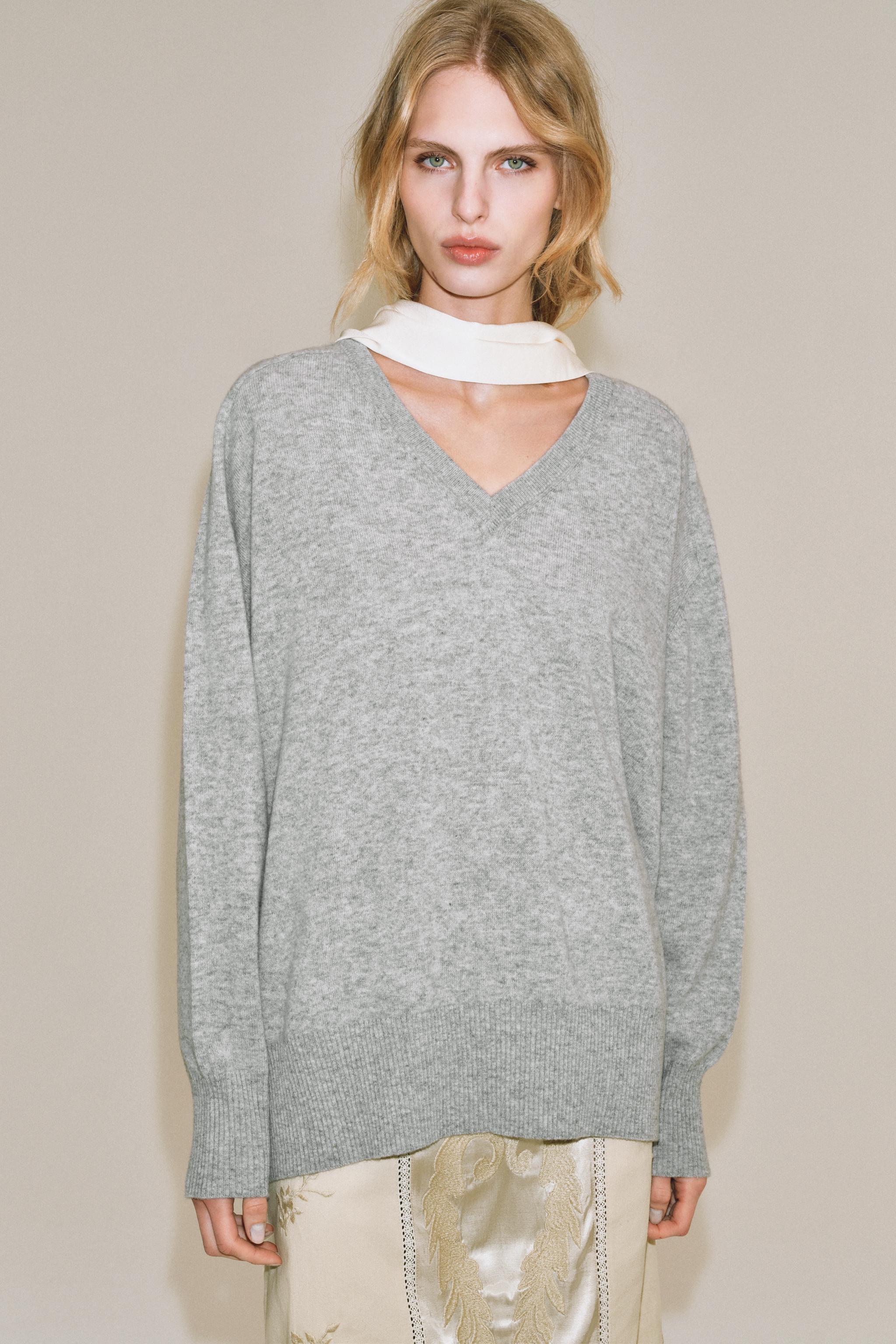 100% WOOL OVERSIZED SWEATER