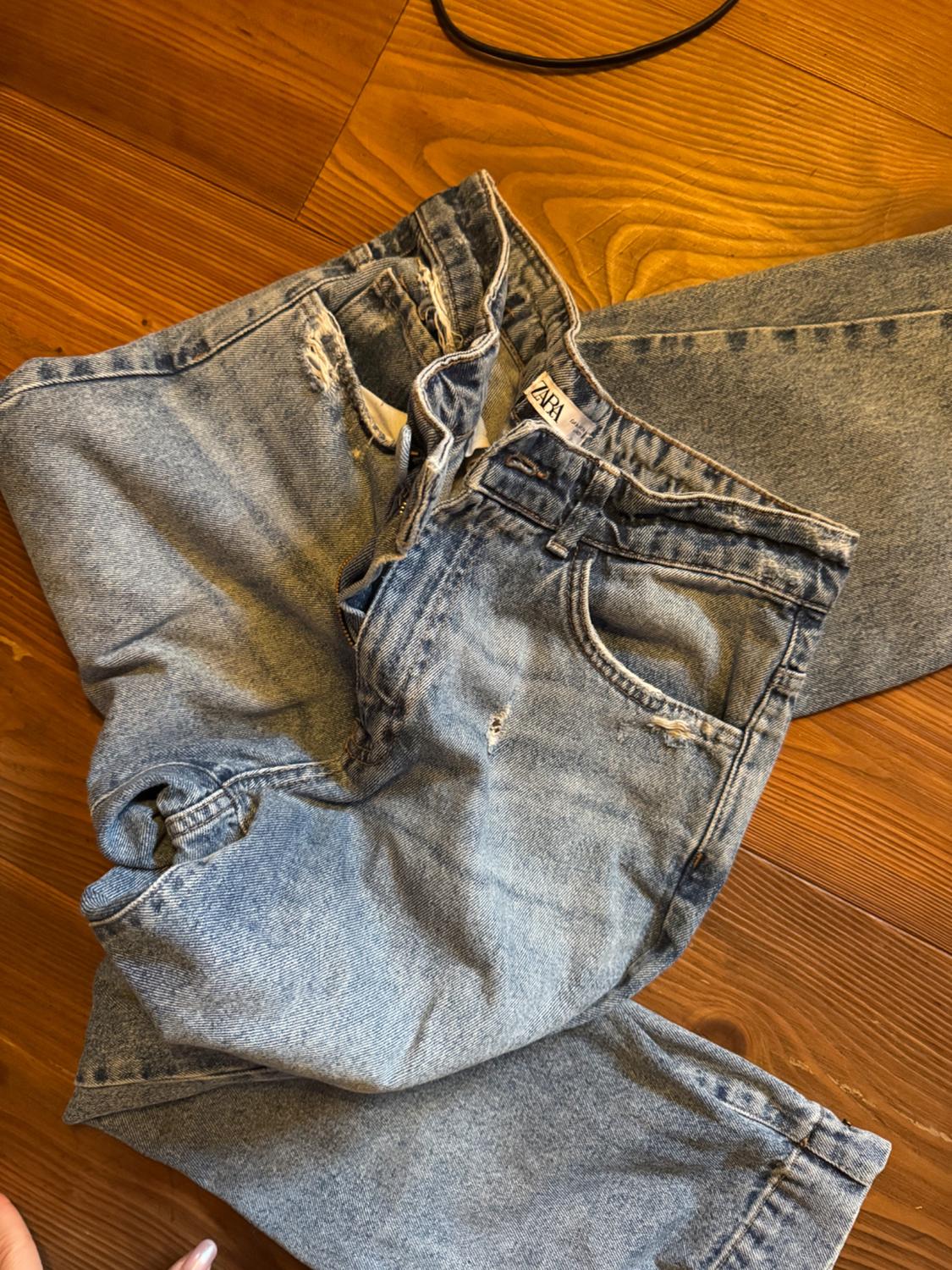 RELAX FIT RIPPED JEANS - Image 3