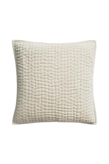 Zara FADED VELVET THROW PILLOW COVER - Beige