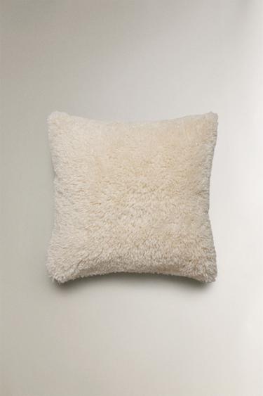 FAUX FUR CUSHION COVER - Ecru by Zara - Image 1