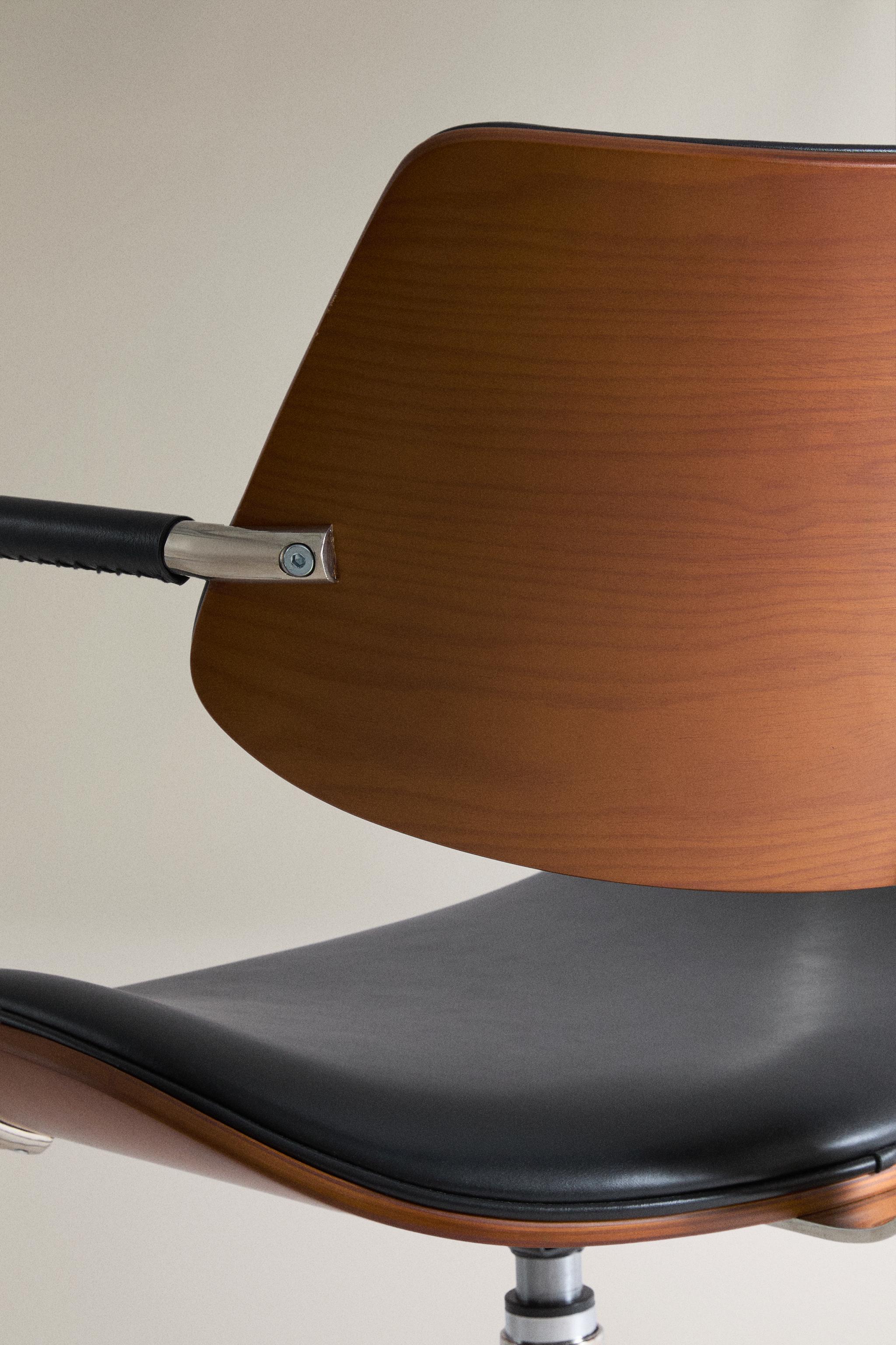 CHAISE DE BUREAU EN CUIR