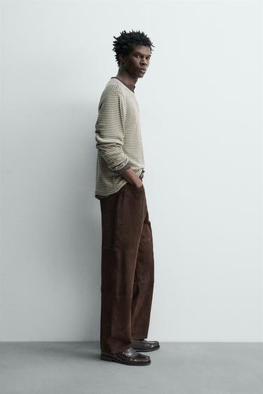 PANTALON STRAIGHT FIT CUIR DAIM - Marron foncé de Zara - Image 3