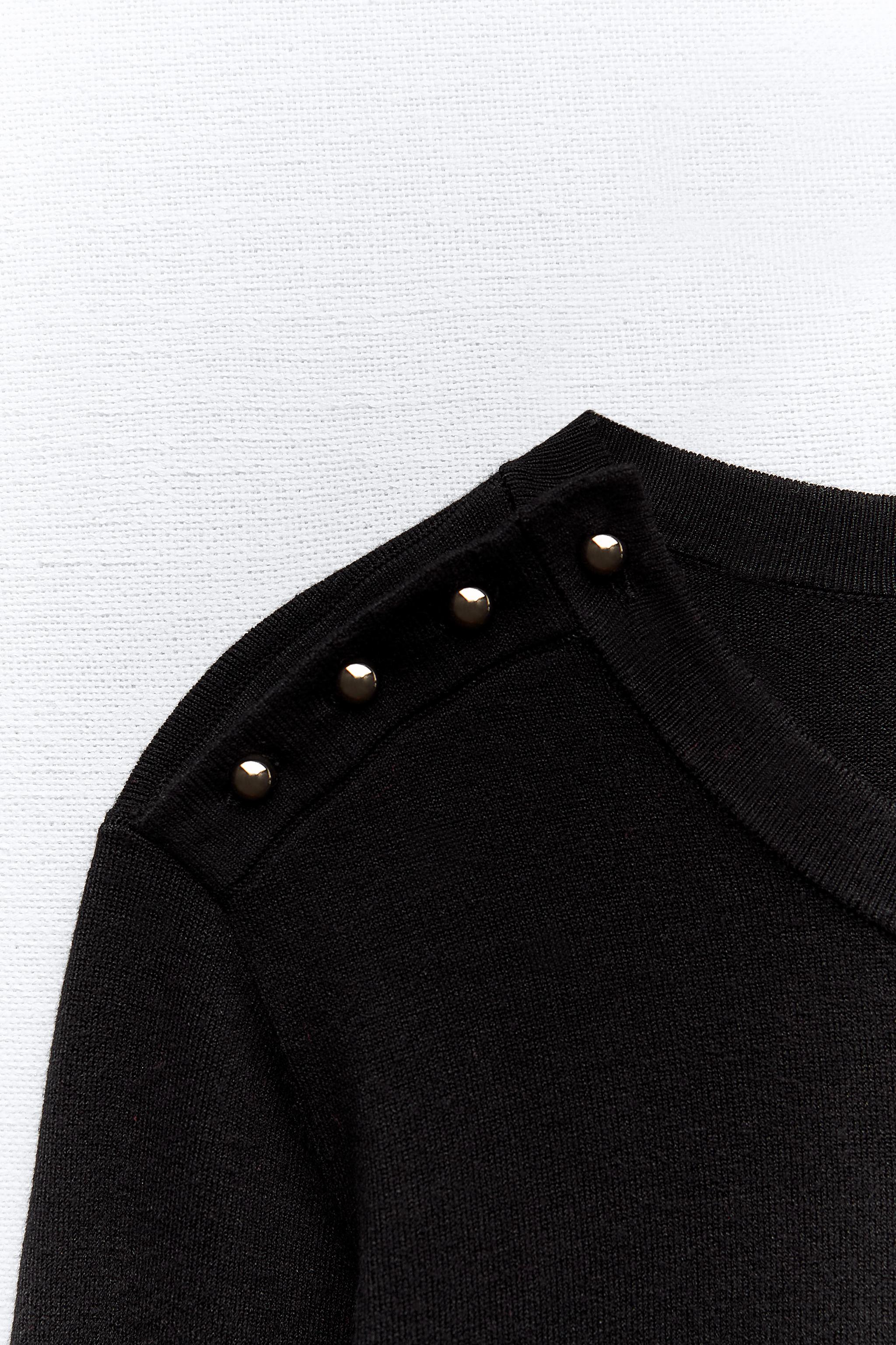 Zara black clearance jumper with buttons