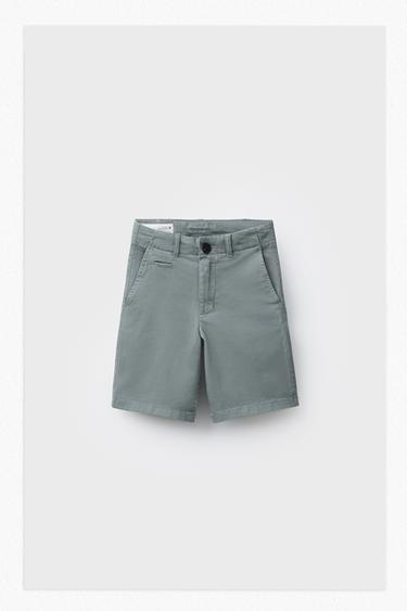 BASIC SLIM FIT CHINO BERMUDA SHORTS - Sea green by Zara