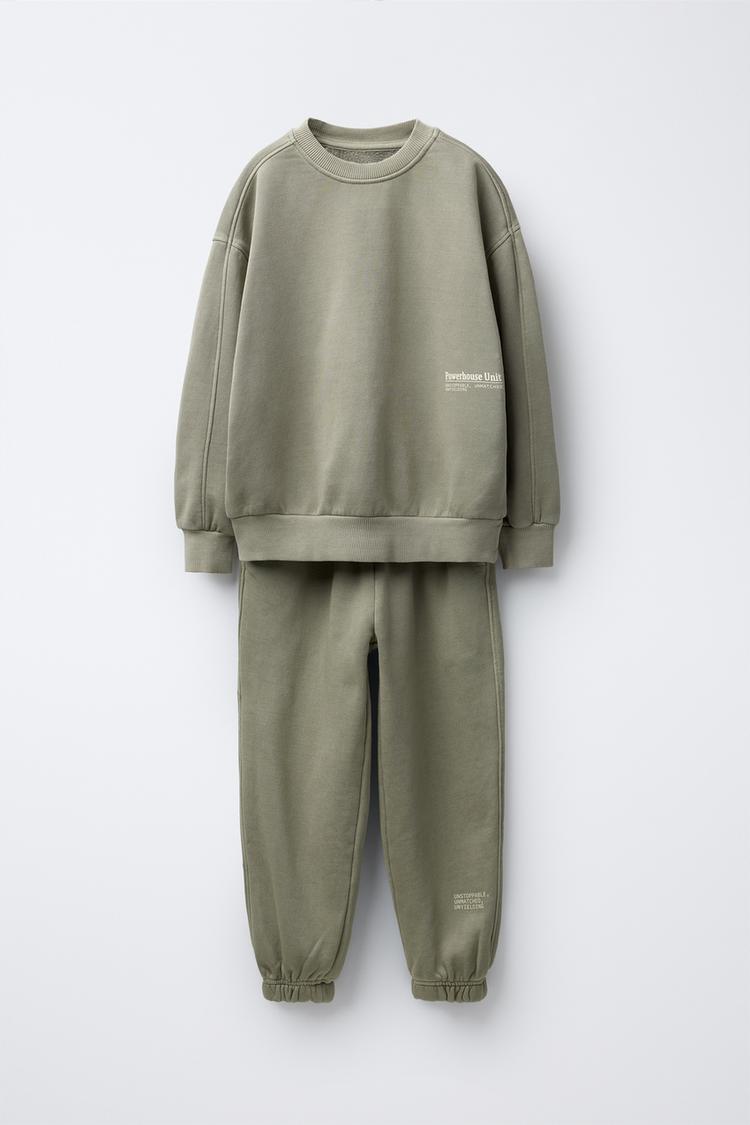 Dumbadagi jinsiy sargish Dumbadagi jinsiy sargish