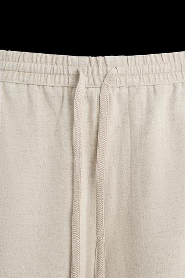 BERMUDASHORTS MIT LEINEN - Hellbeige von Zara