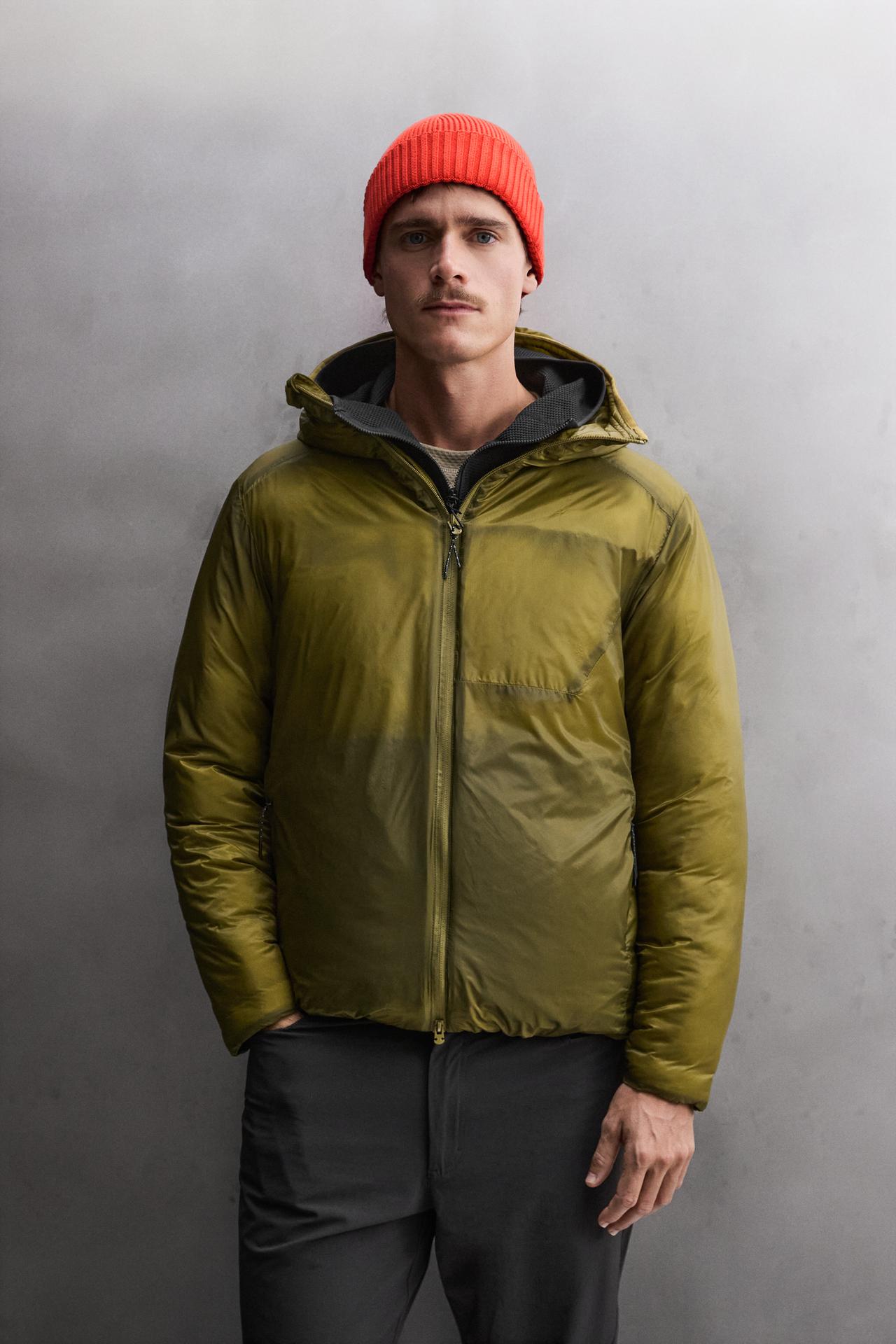QUILTED TECHNICAL JACKET — Matte green