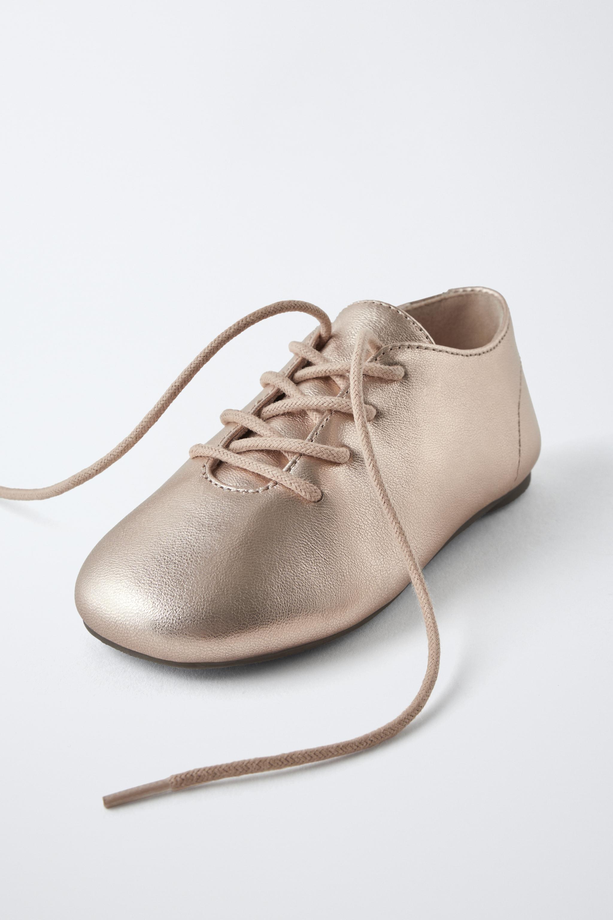 ZARA トリムレザーダービーシューズ ZARA × Vibram】チャンキーレザーシューズ スニーカー 41 美品