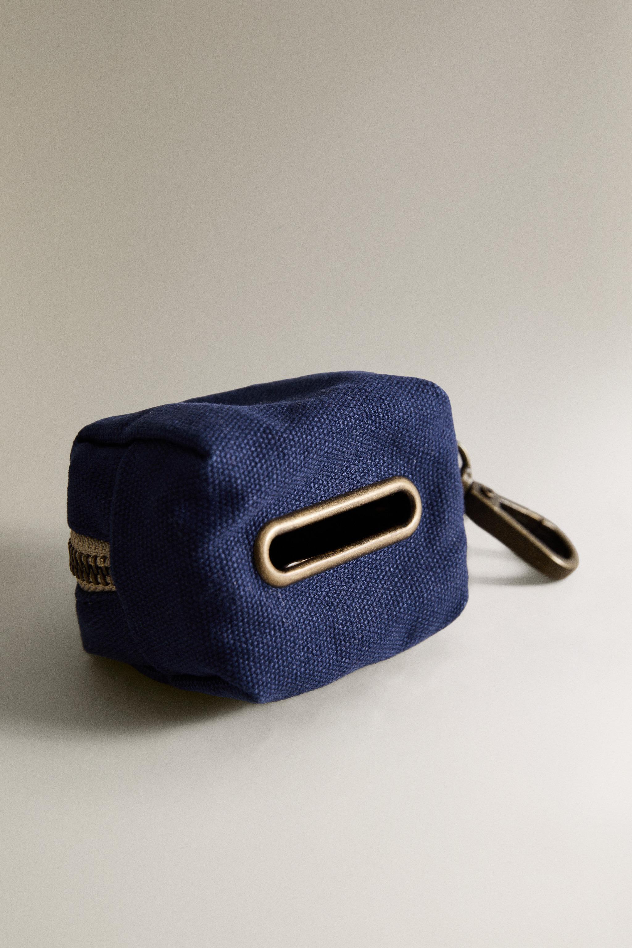 PET BAG DISPENSER - Blue | ZARA United States