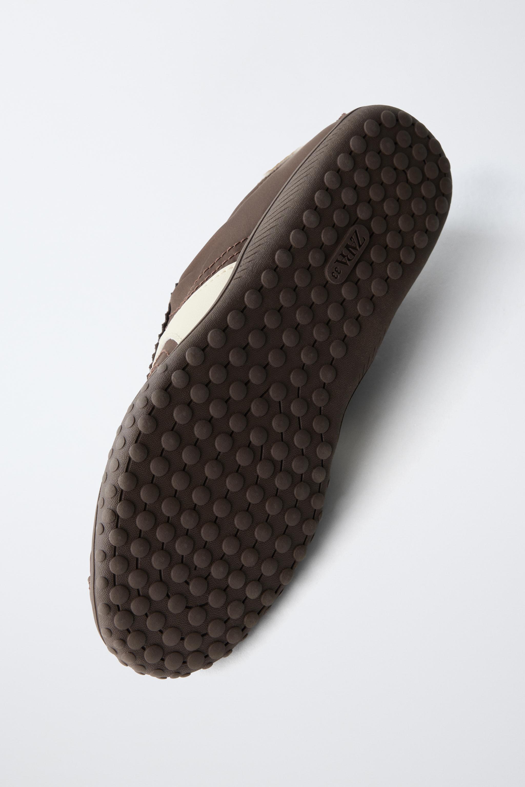 THIN-SOLE SNEAKERS