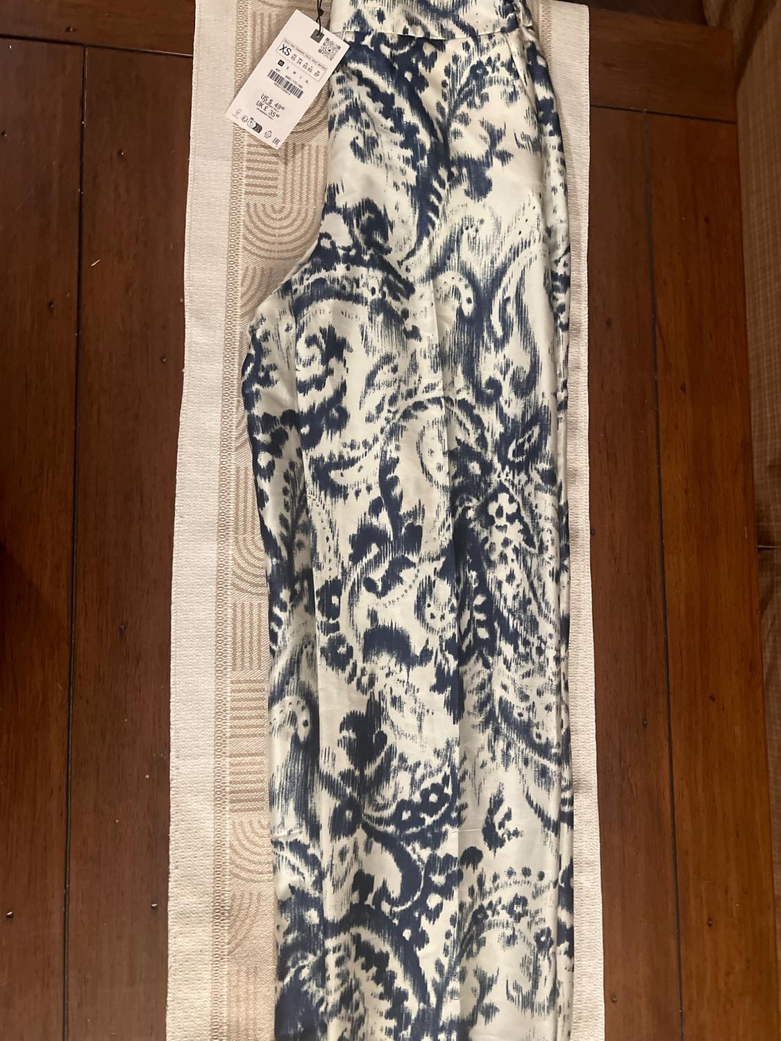 PANTALÓN SATINADO ESTAMPADO - Image 3