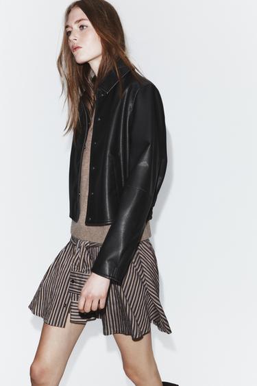 CAZADORA EFECTO PIEL - Negro de Zara
