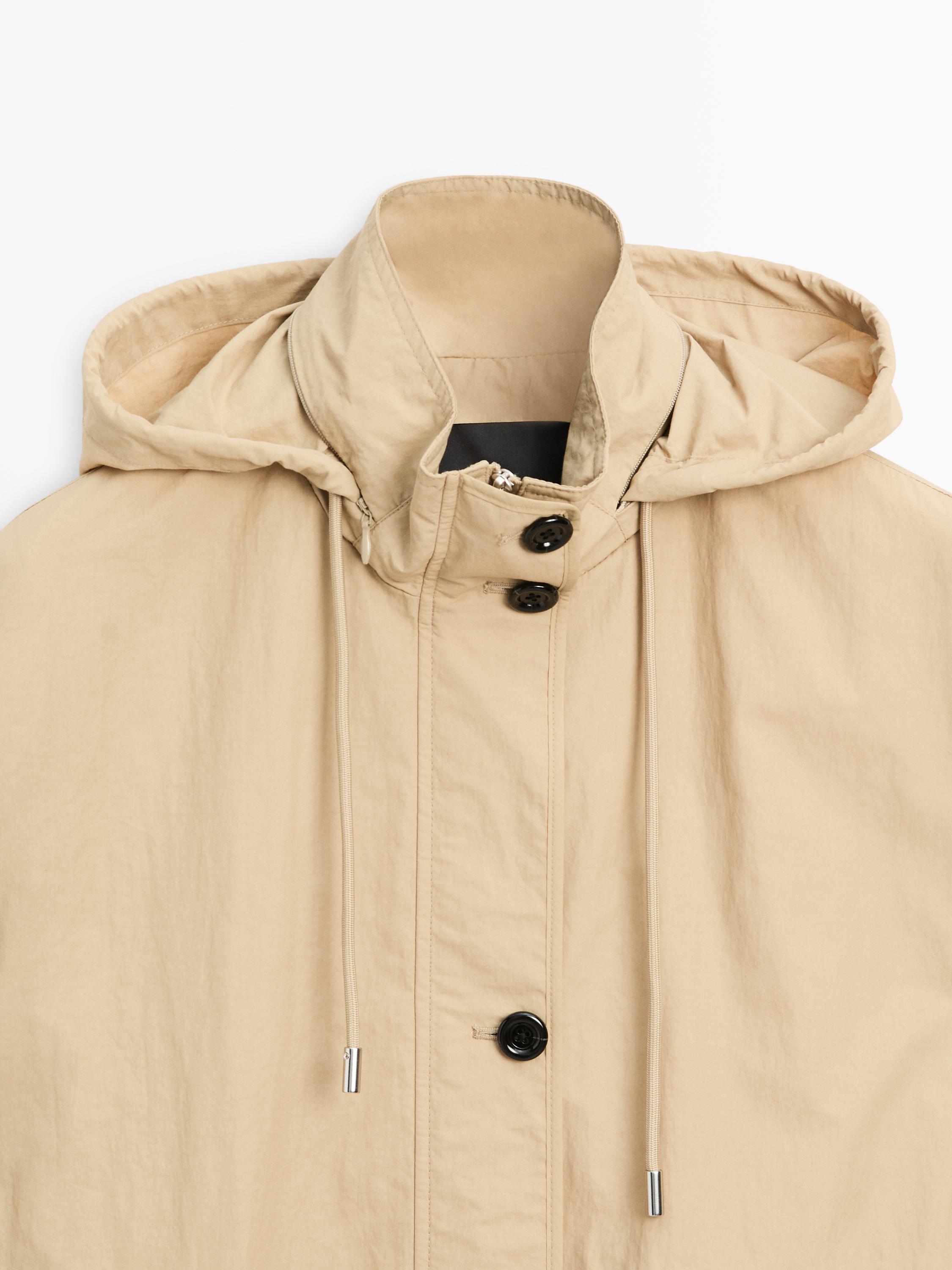 Puff parka with hood detail
