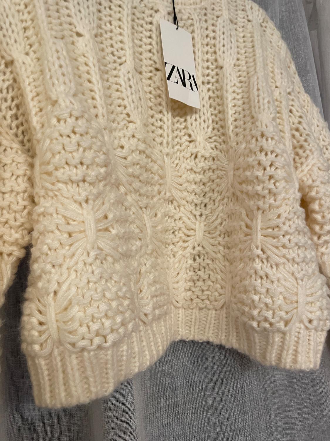 TEXTURED KNIT SWEATER - Image 4
