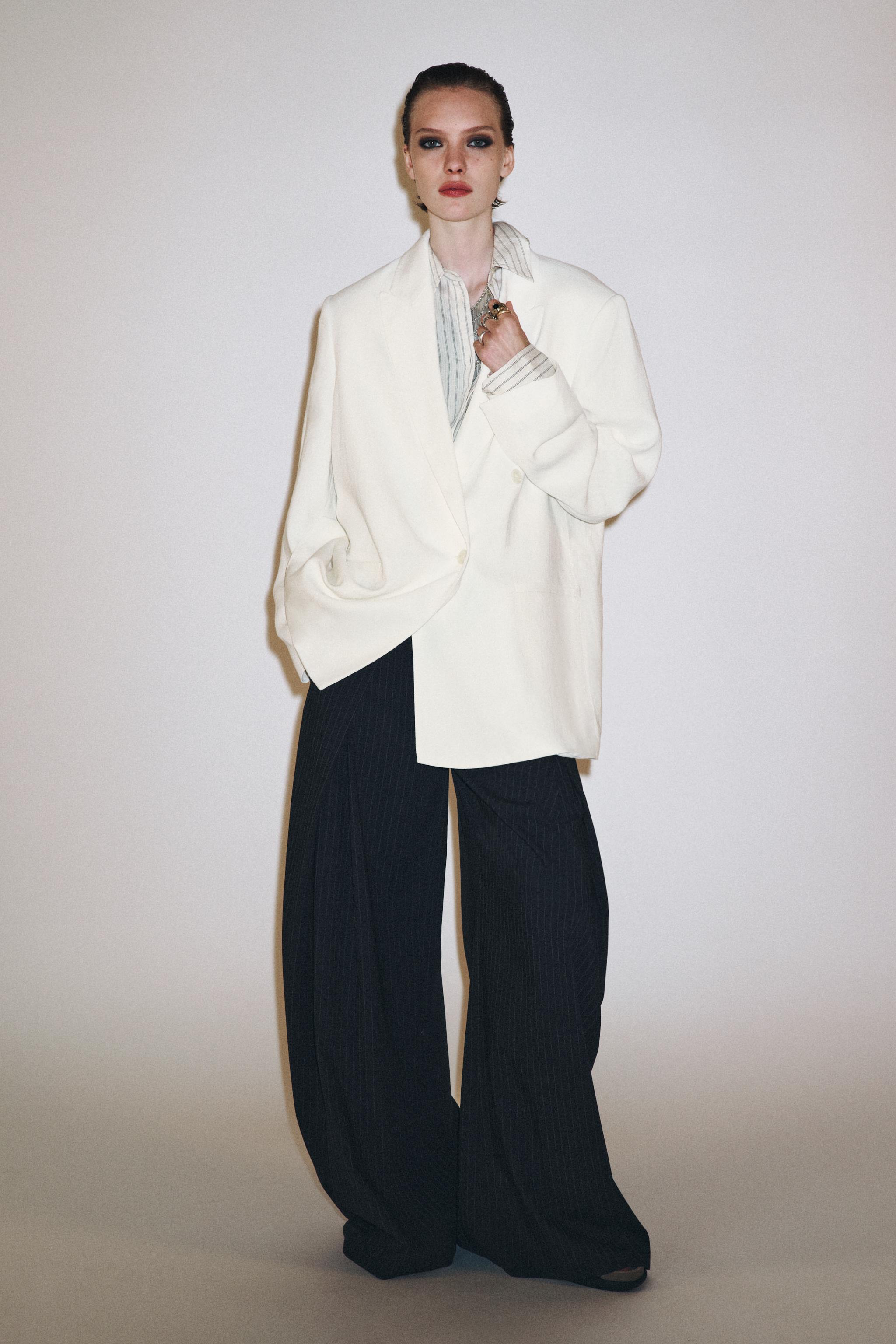 新品未使用 ZARA ダブルブレストブレザー ストレートレッグパンツ セット 新品未使用 ZARA ダブルブレストブレザー ストレートレッグパンツ