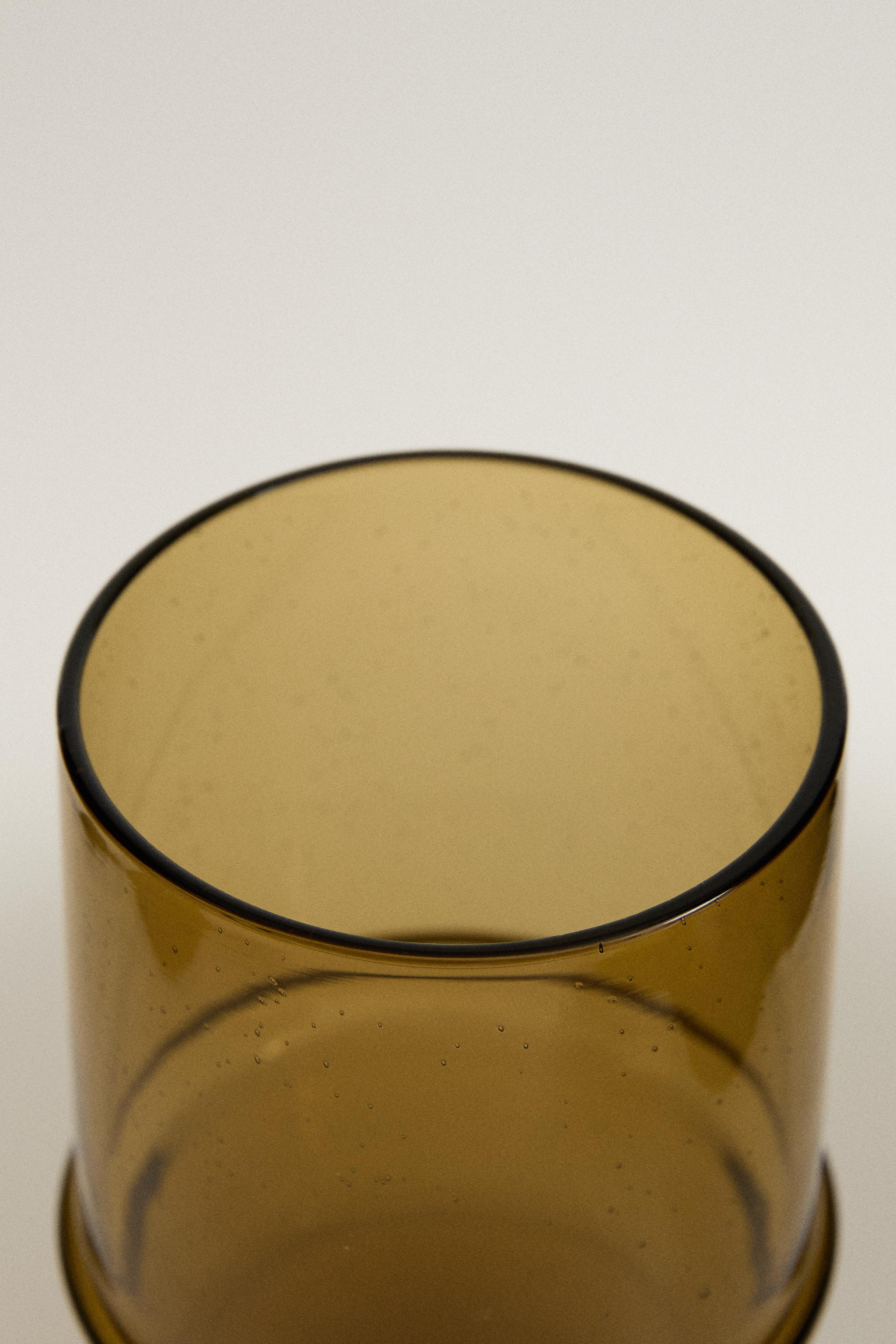 BUBBLE-EFFECT GLASS TUMBLER