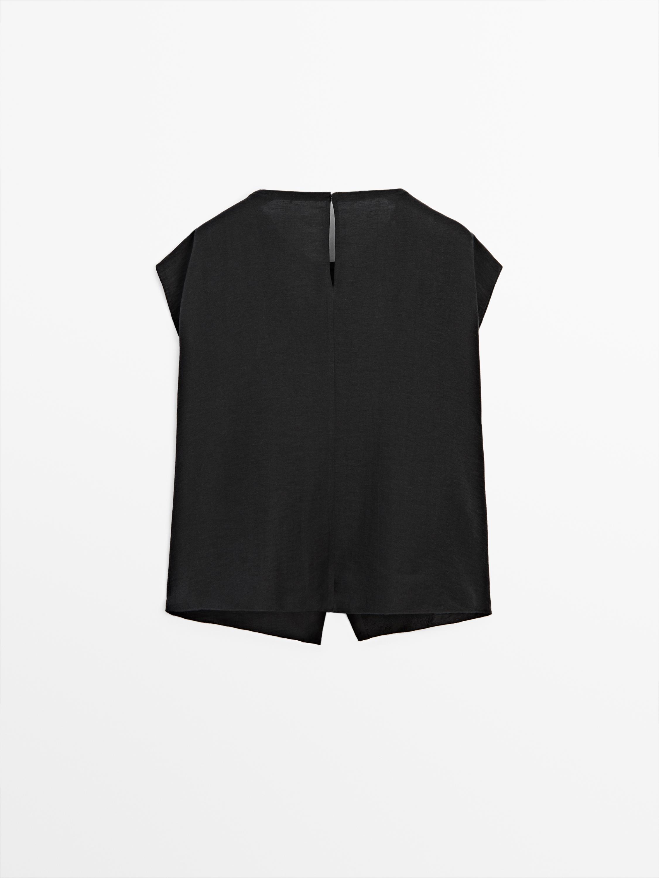 Crossover top with embroidered detail - Black | ZARA Canada