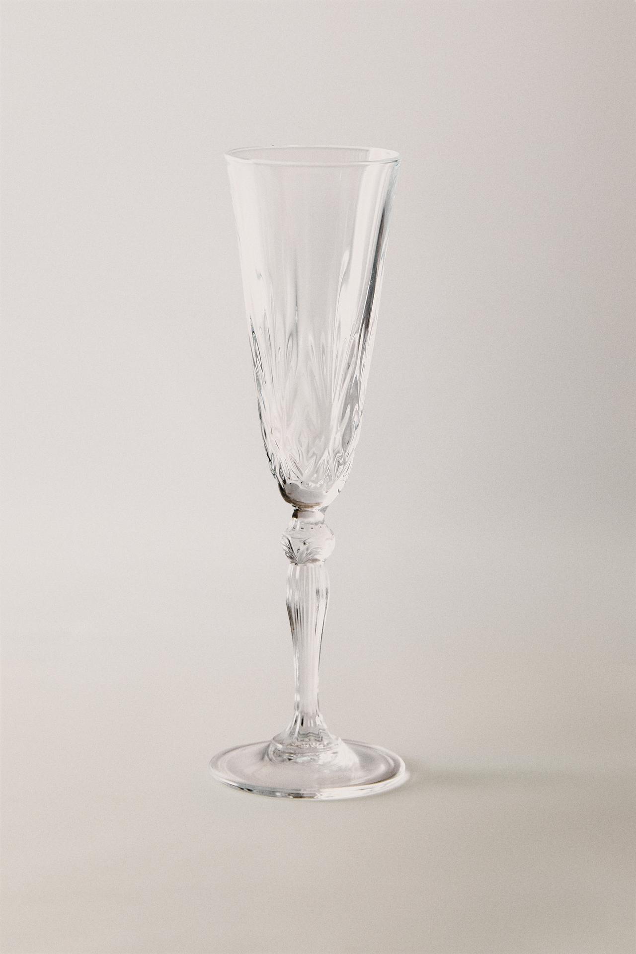 ENGRAVED CRYSTALLINE FLUTE GLASS — Transparent