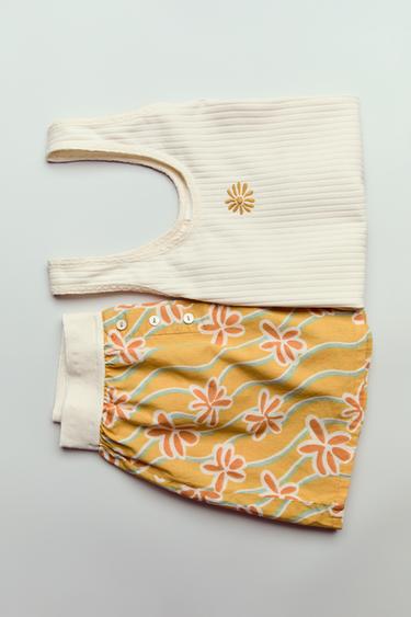 6-14 ANS/ ENSEMBLE T-SHIRT RIB ET BERMUDA IMPRIMÉ - Moutarde de Zara