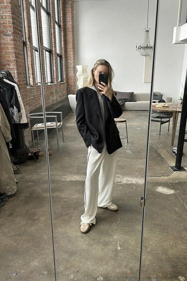 КОМБИНИРОВАННЫЙ БЛЕЙЗЕР С КАПЮШОНОМ — ЧЕРНЫЙ от Zara — изображение 0