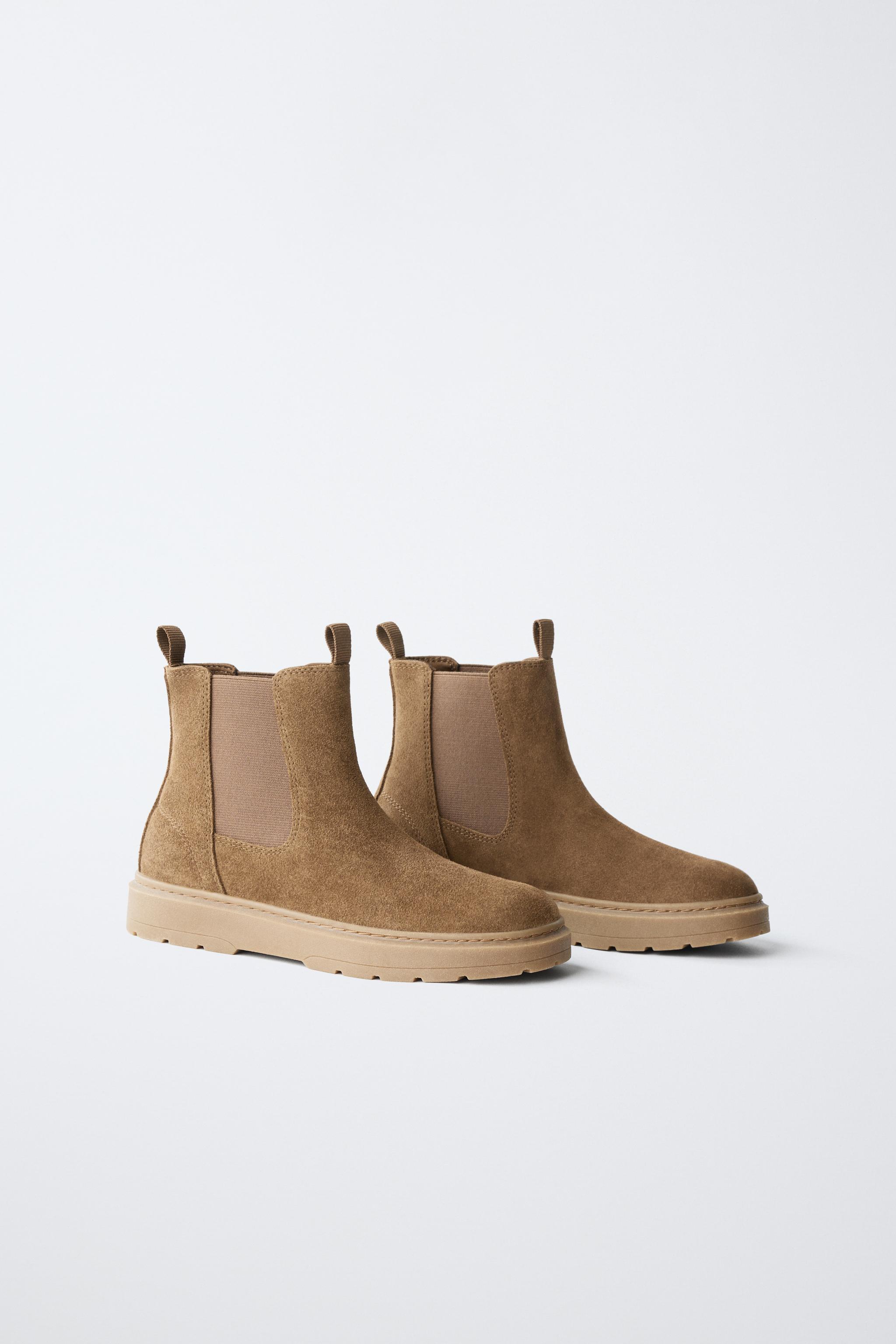 LEATHER CHELSEA BOOTS