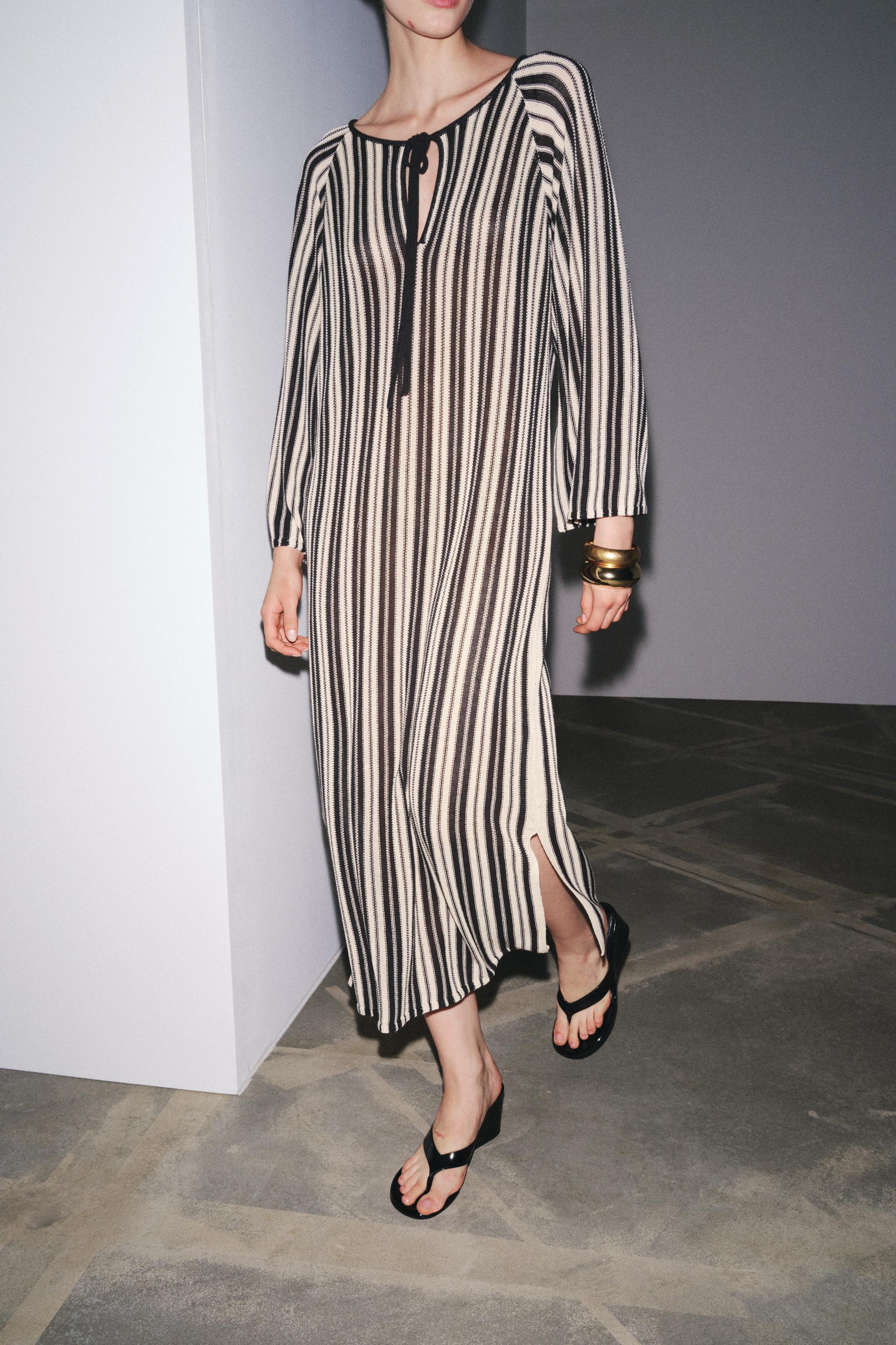 ROBE EN MAILLE RAYÉE AVEC LIN