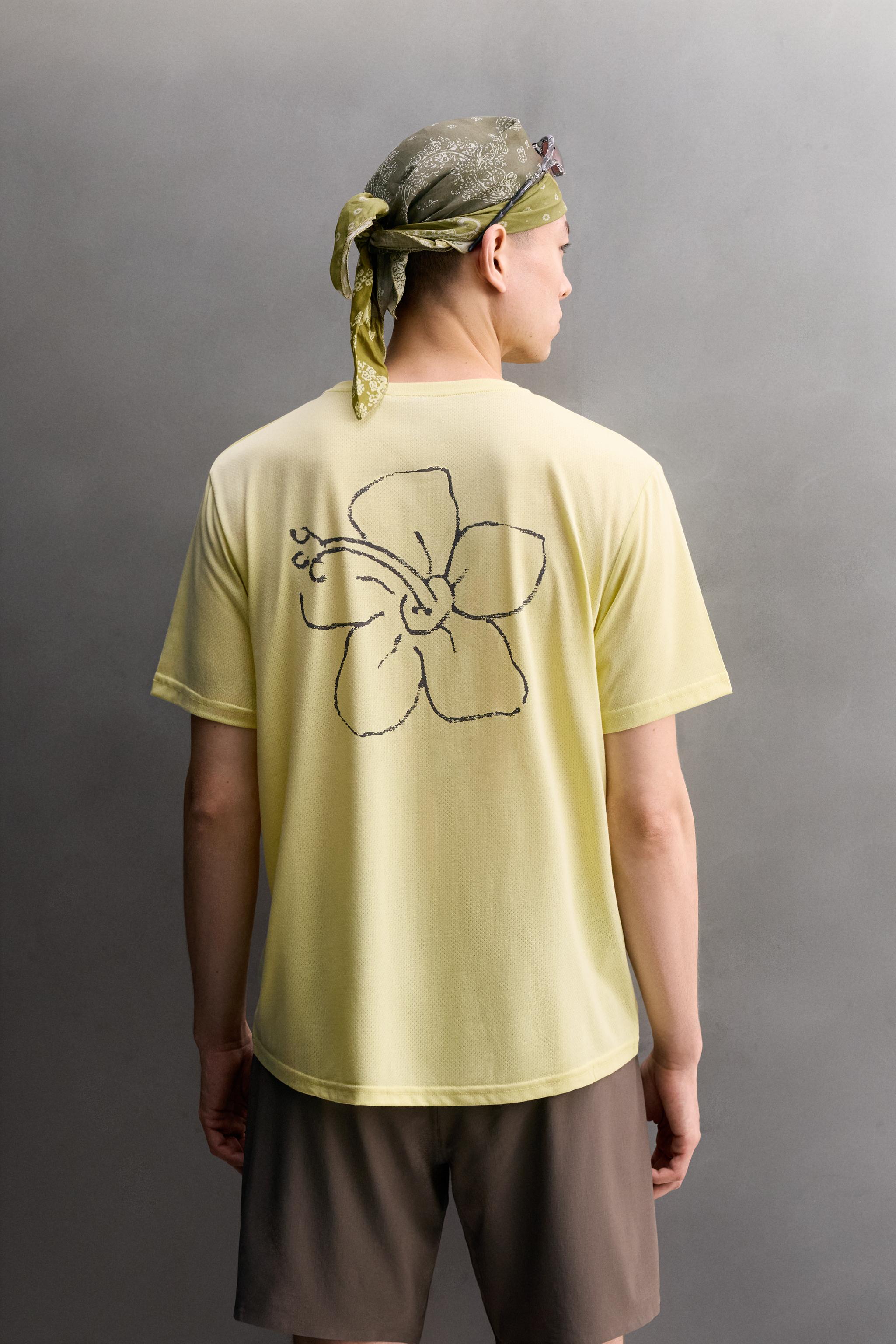 T-SHIRT TECHNIQUE À IMPRIMÉ FLORAL