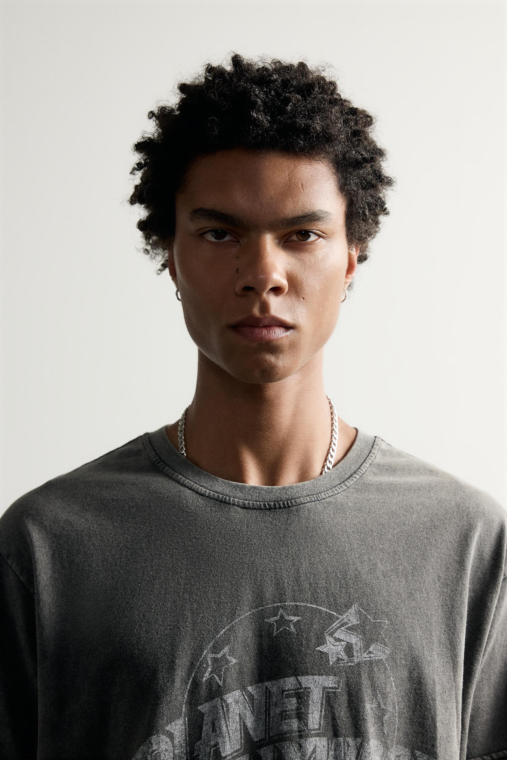 Мужские футболки Zara RELAXED FIT PLANET HOLLYWOOD® GRAPHIC T-SHIRT — фото 5