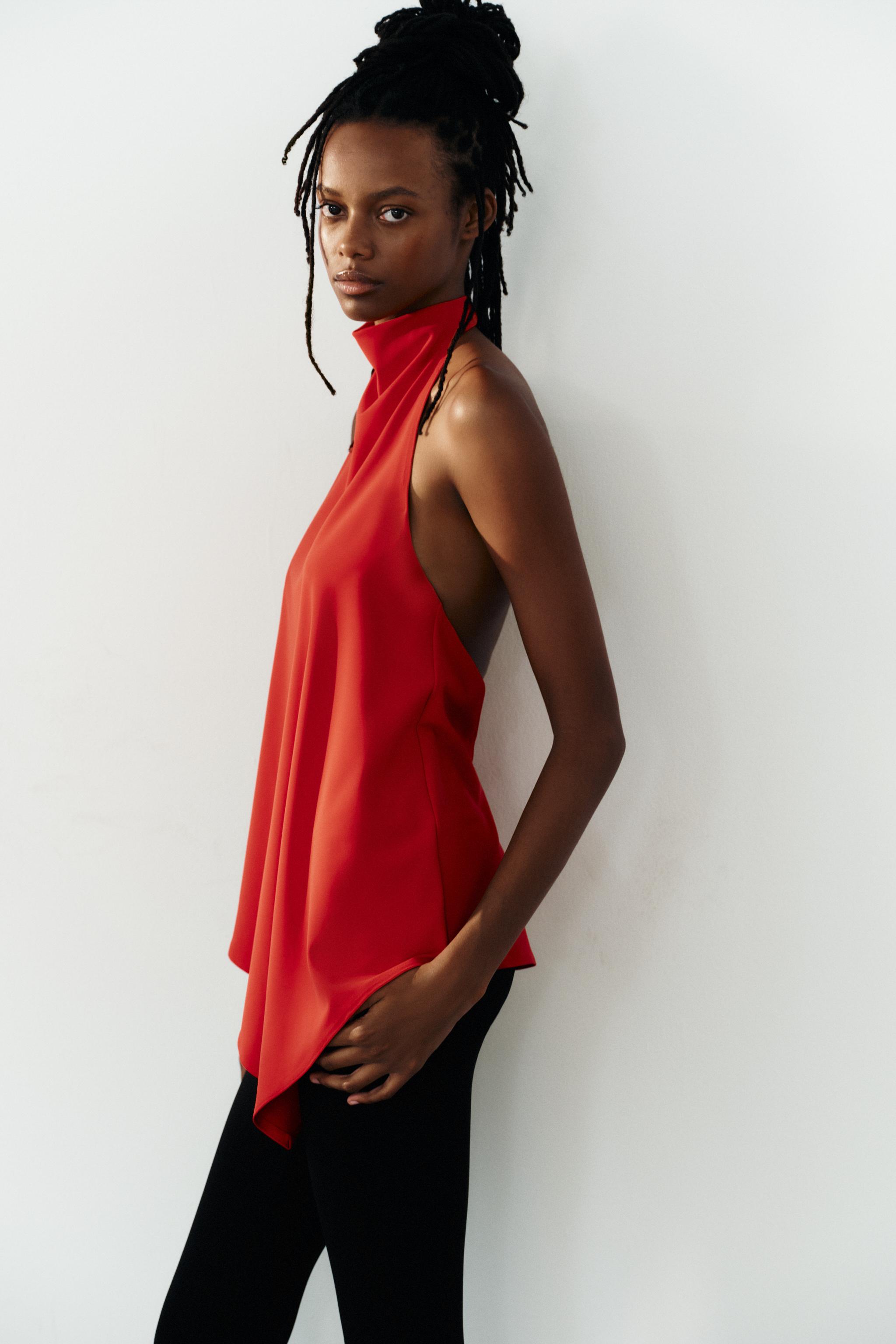 TOP HALTER ASYMÉTRIQUE