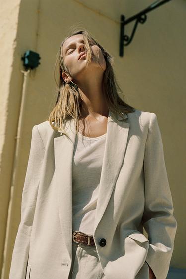 LINEN BLEND BLAZER WITH PRINTED CUFF - Light beige by Zara