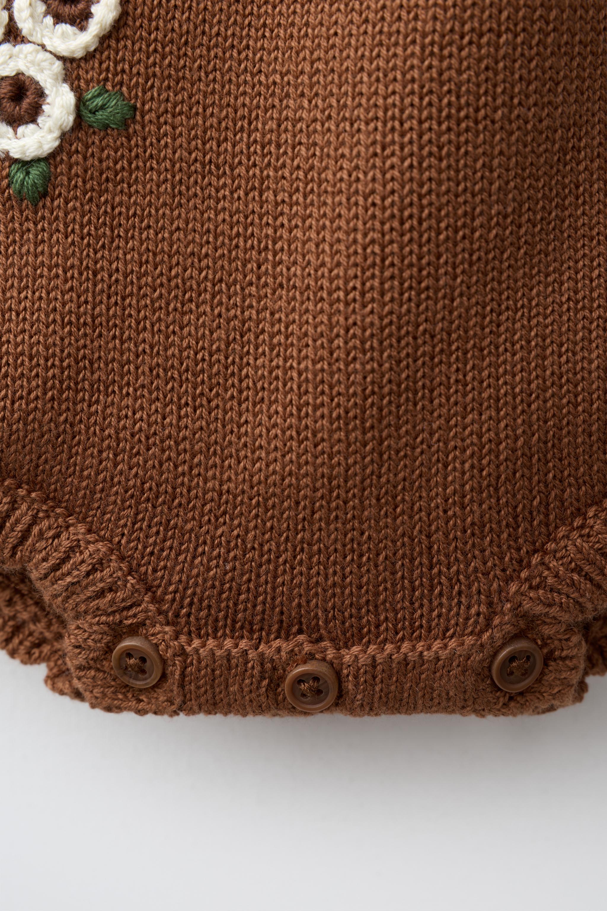 CROCHETED FLOWER KNIT KIMONO